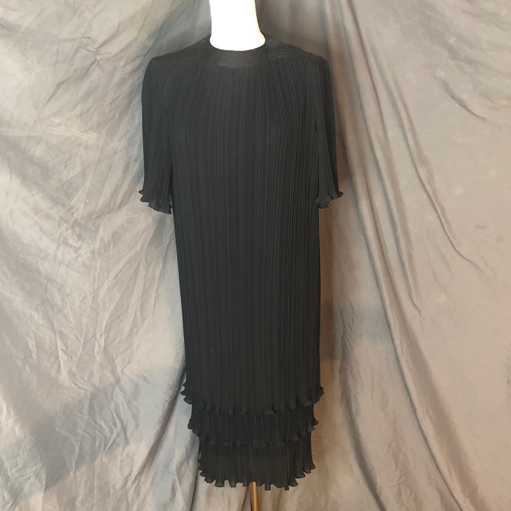 80’s Elegant Black Pleated Dress